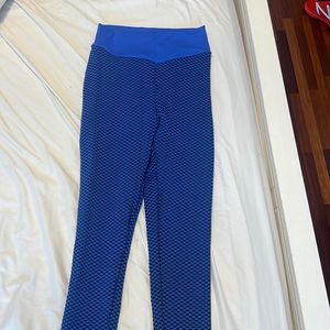 Blue leggings! Booty scrunch in the back,small but very stretchy can fit medium